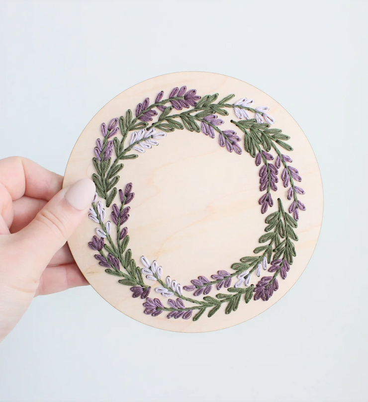 6" WOOD EMBROIDERY - LAVENDER WREATH